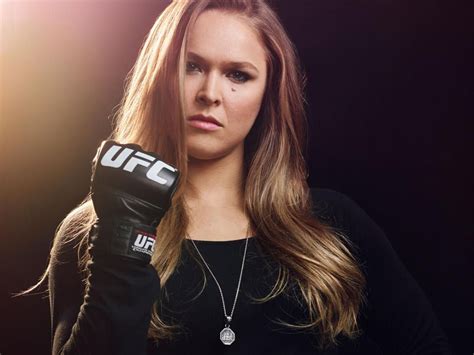 The 12 Hottest (and Deadliest) Female UFC Fighters